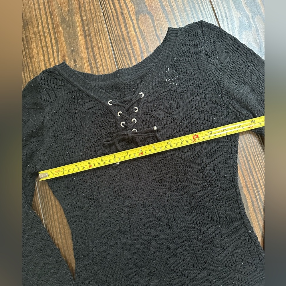 Knit Pullover/Coverup - Picture 2 of 4
